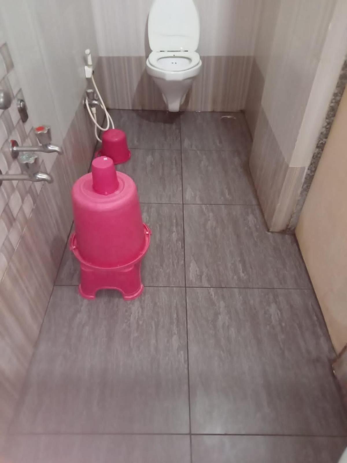 Hotel Yogiraj شيردي المظهر الخارجي الصورة